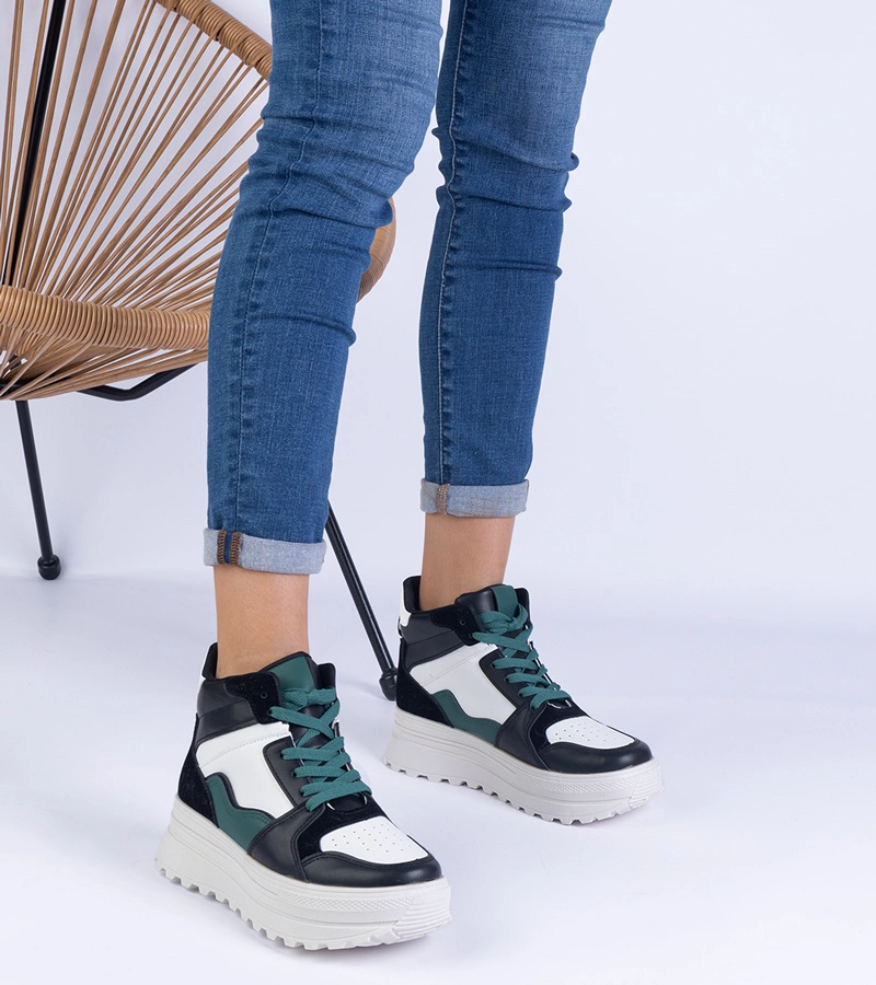 Dámské sportovní černo-bílé tenisky na platformě Sunline