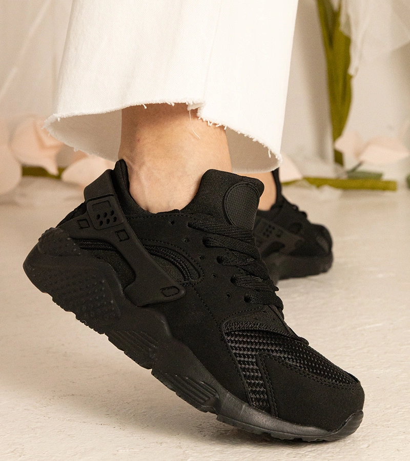 Černé dámské sportovní tenisky Narobi