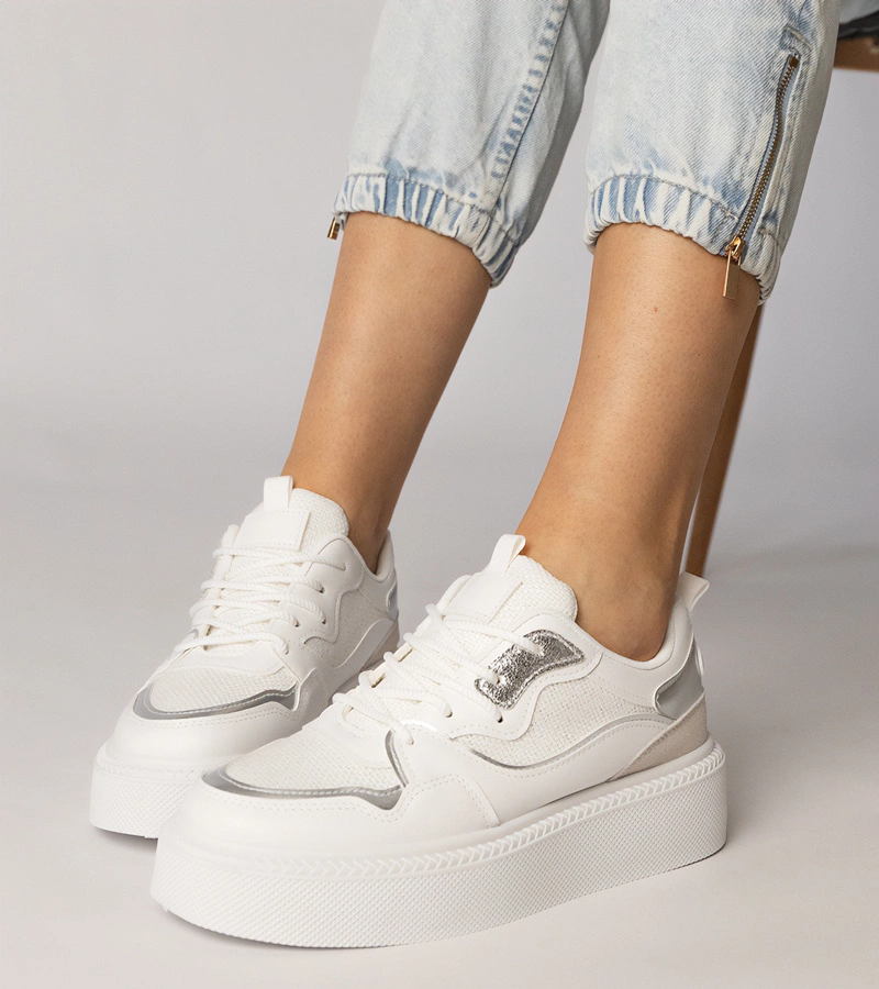 Bílé tenisky s látkovou vsadkou Miruna