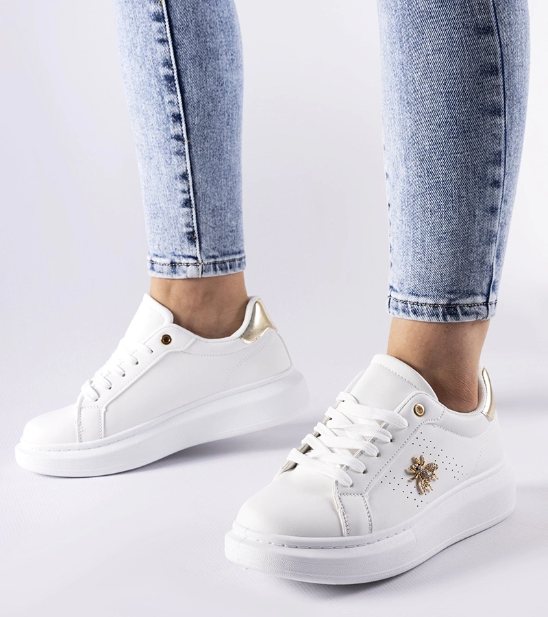 Bílé tenisky s aplikací zirkonů Fairfax