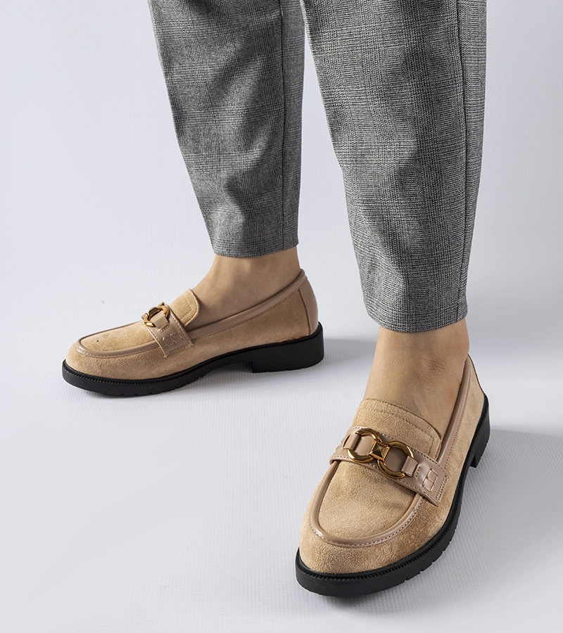 Bežové mokasíny se sponkou Seggiano