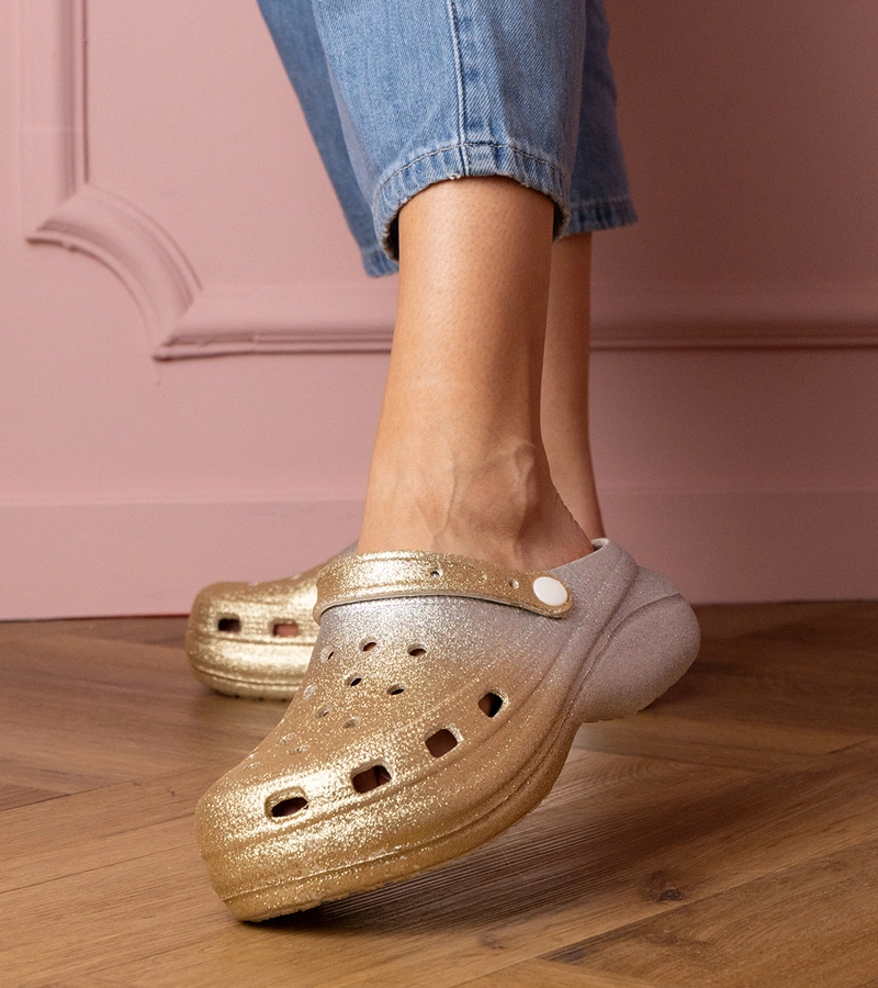 Zlato-stříbrné zabudované pantofle na platformě Kameris