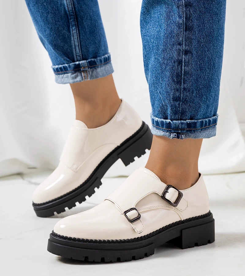 Béžové lakované boty Valks