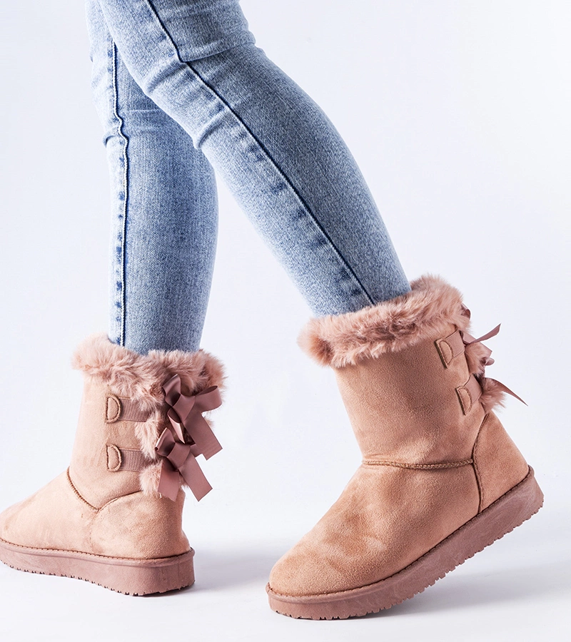 Růžové vyhřívané sněžnice s mašličkami Borbera