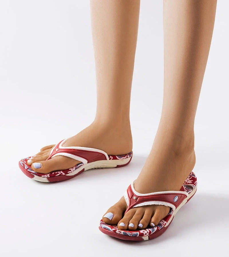 Červené textilní žabky s květinami Felix