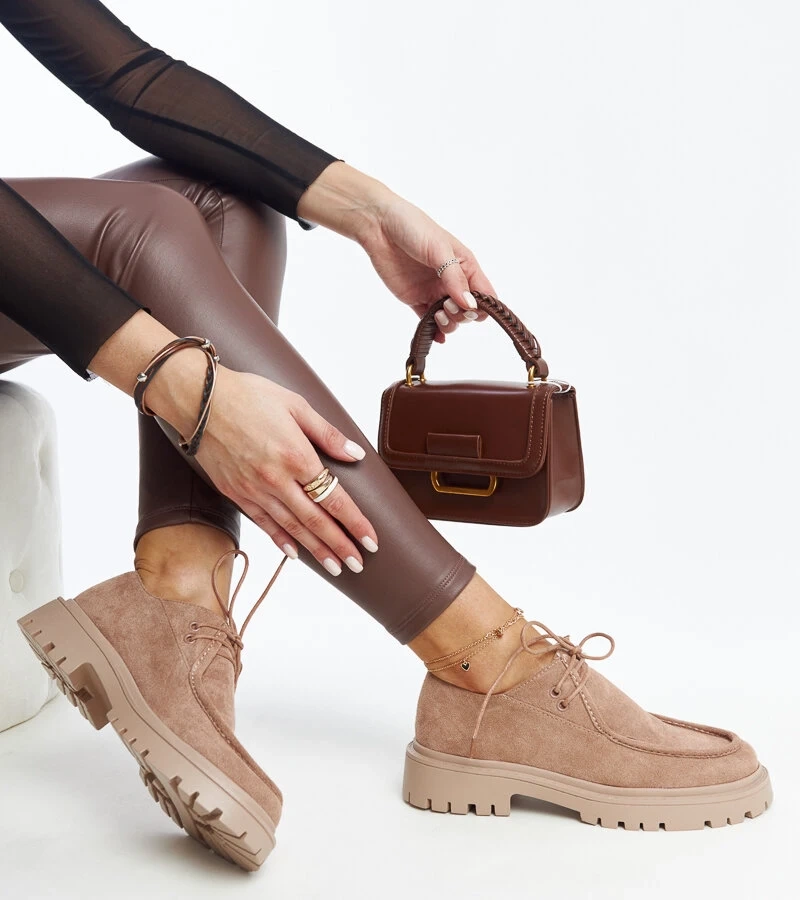 Hnědé semišové klasické polobotky Keiko