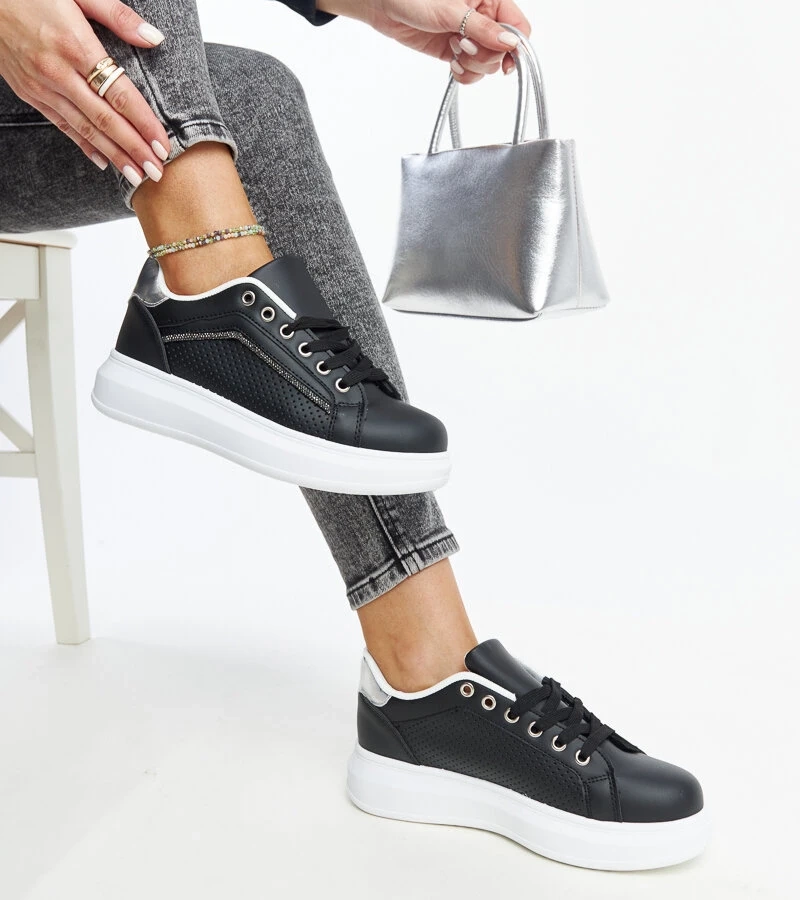 Černé tenisky s dekorativními zirkony Perica