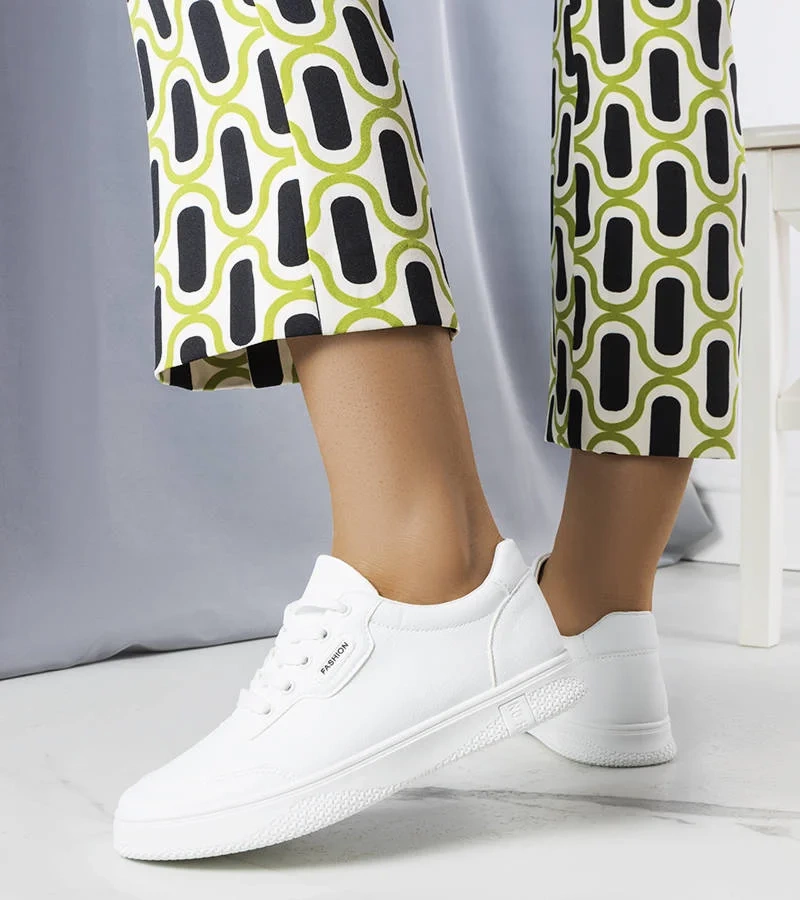 Bílé sportovní tenisky Leroux