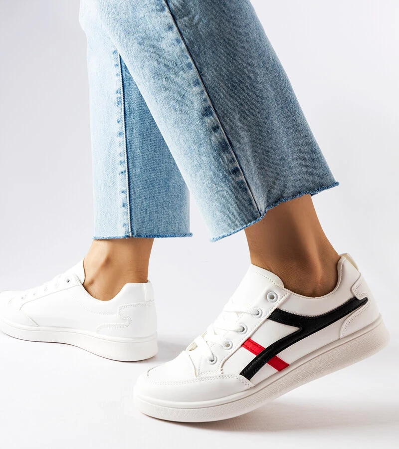 Bílé tenisky s plochou podrážkou Bonafous