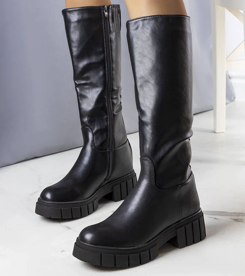 Černé zateplené boty Plaisi