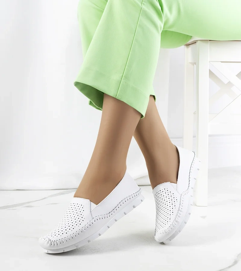 Bílé kožené mokasíny Juiz