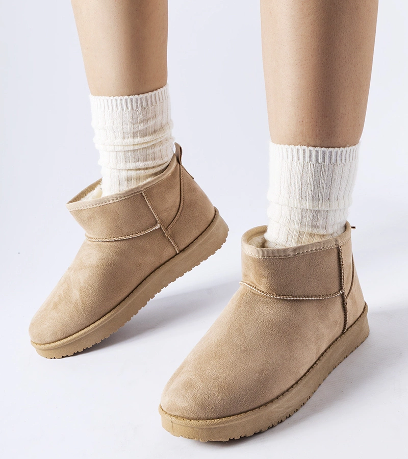 Beige zateplené krátké sněhule Guglielma