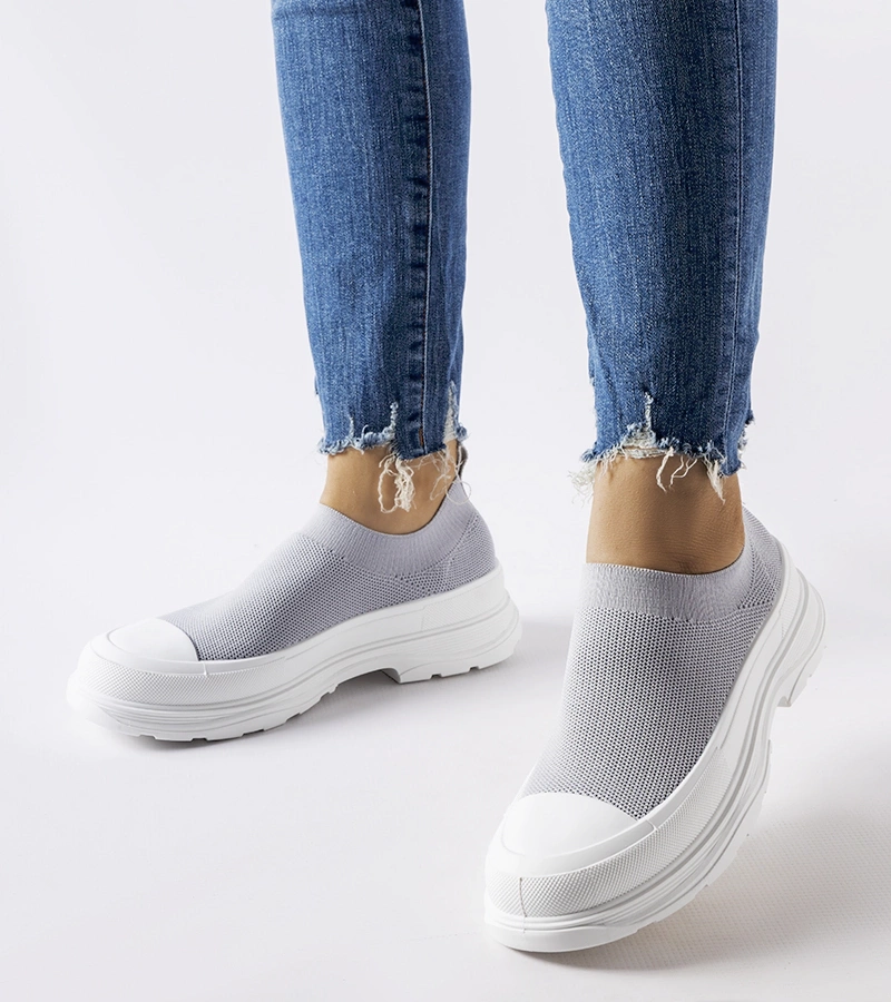 Šedé slip-on tenisky na platformě Baratili