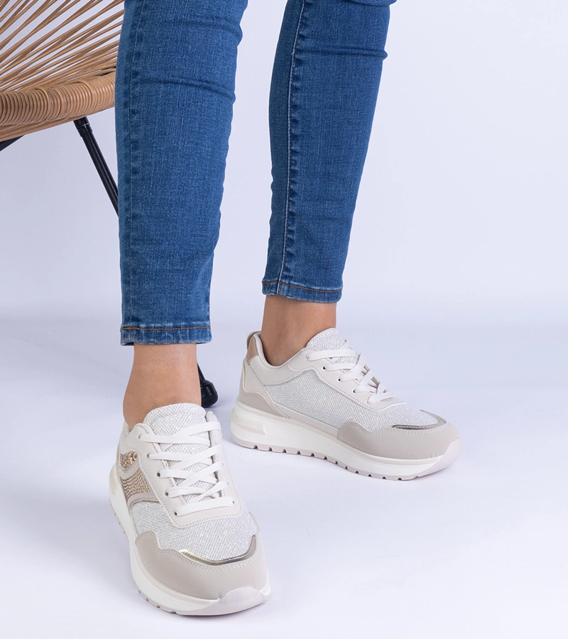 Béžové tenisky zdobené brokátem a kamínky Savina