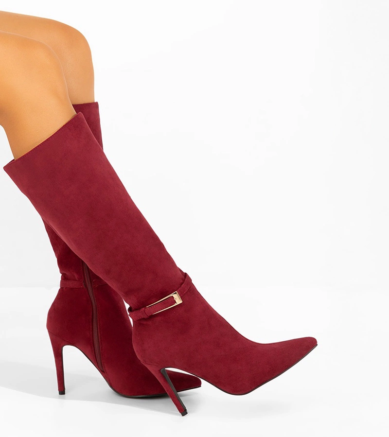 Bordové kozačky na jehlovém podpatku s ozdobnou sponou Arielle