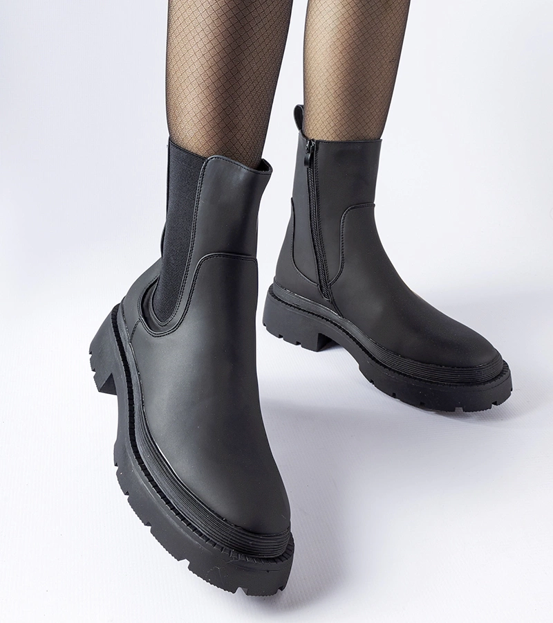 Černé masivní zateplené botky Banaudon