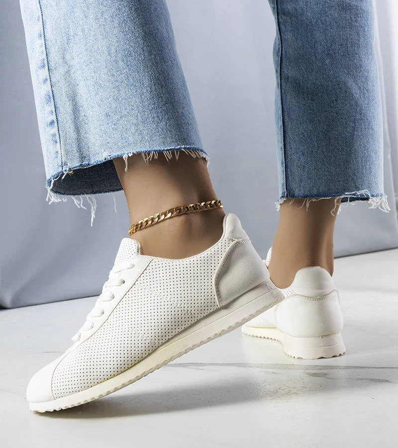 Bílé prolamované tenisky Braelyn