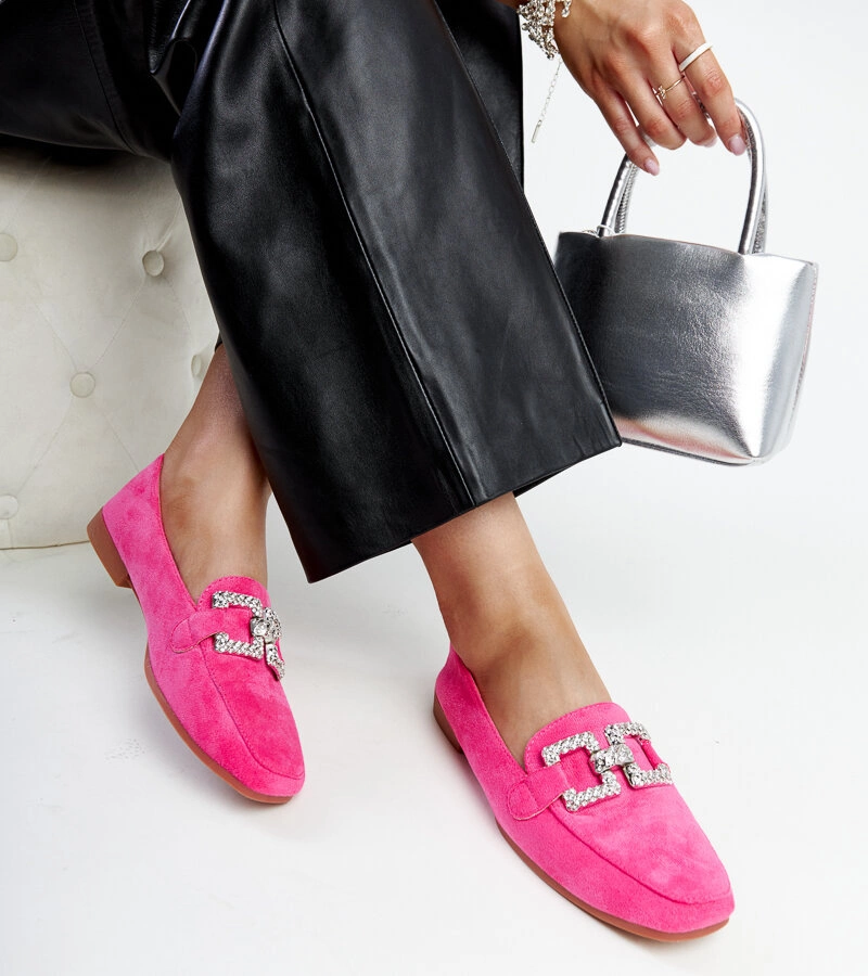 Růžové mokasíny zdobené zirkony od Sanny