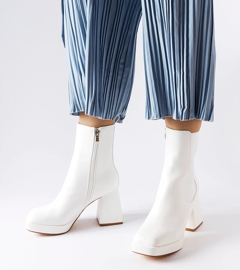 Bílé boty s pevným sloupkem Watson