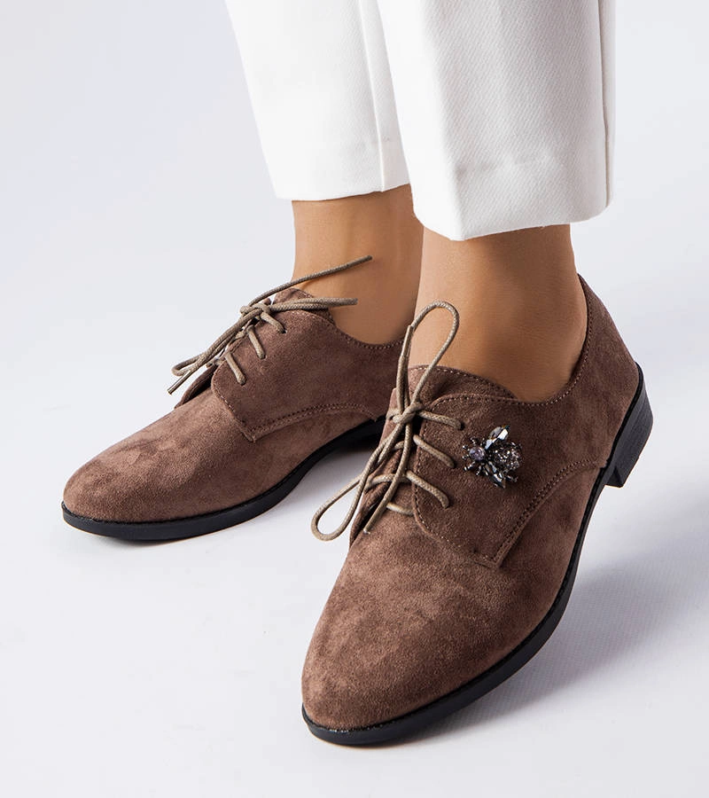 Hnědé polobotky se zirkonovou aplikací Carignan