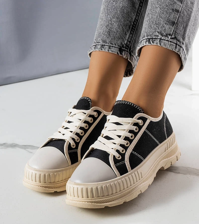 Černé tenisky na platformě Nichole