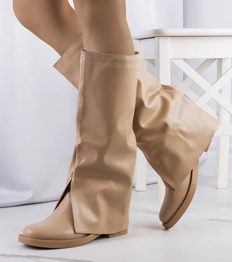 Béžové boty Moerna