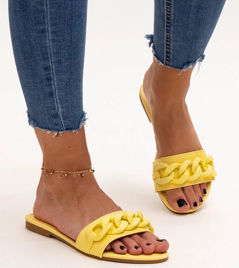 Žluté pantofle s matovým řetězem Aliyan