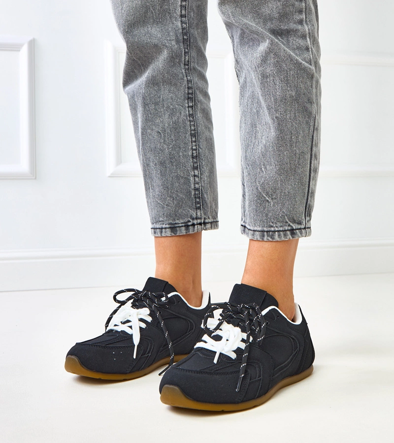 Černé tenisky s dvojitým šněrováním Casey