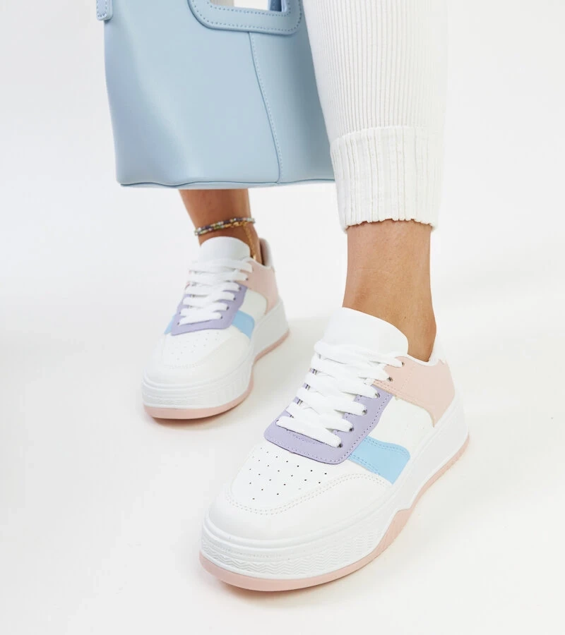 Bílo-růžové tenisky na silnější podrážce Rafida