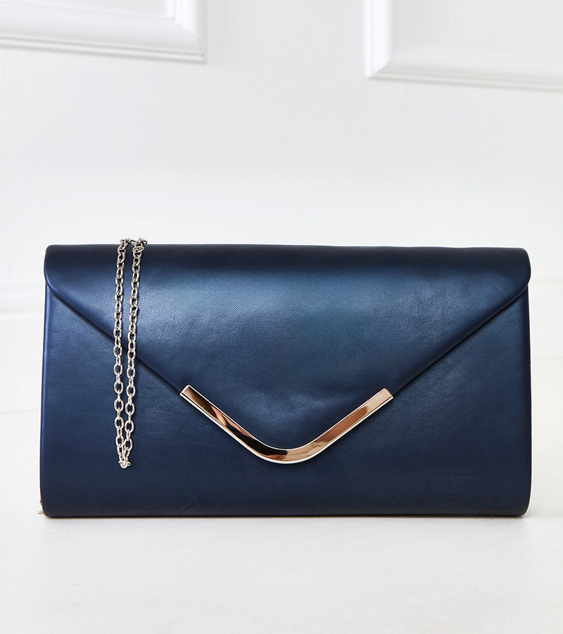 Námořnicky modrá obálková kabelka Colema