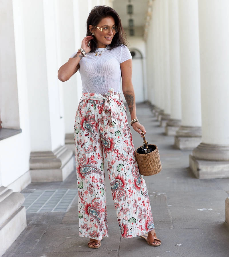 Bílé dámské široké plisované kalhoty Sanaa