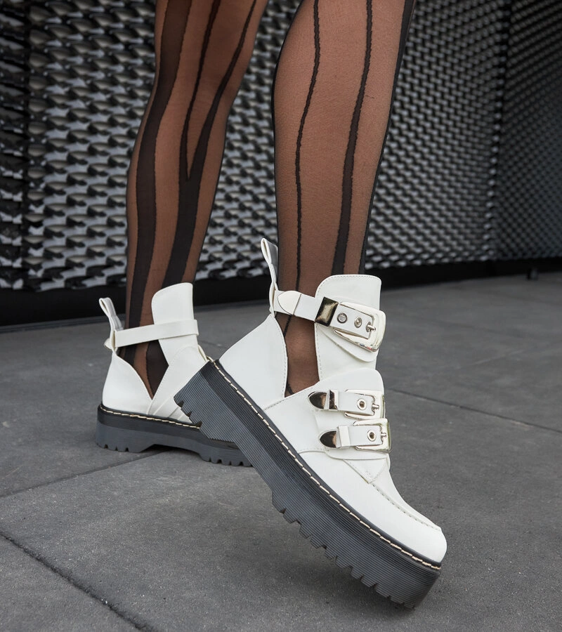 Karamelové zateplené trapery Doutor A349 BÍLÉ