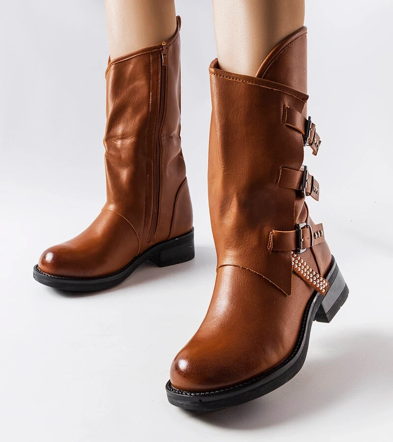 Hnědé boty s přezkami Bojle