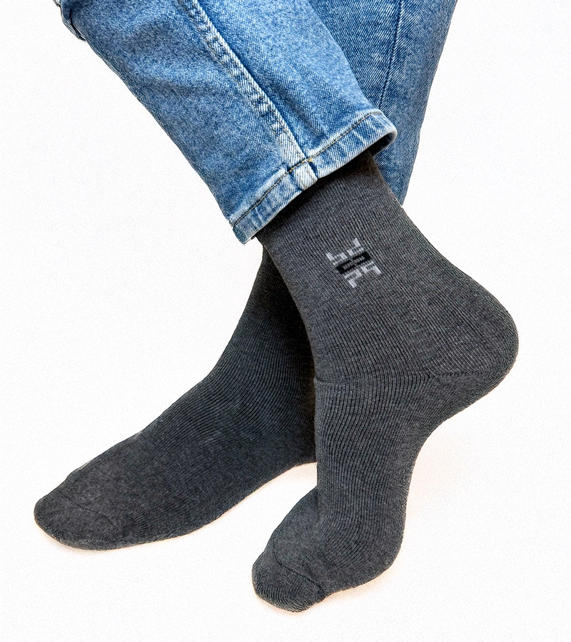 Černobílé teplé ponožky Sella