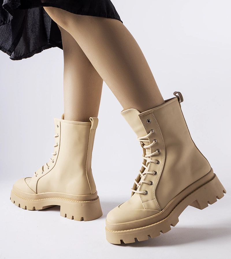 Bežové trekingové boty s matným povrchem Thiery