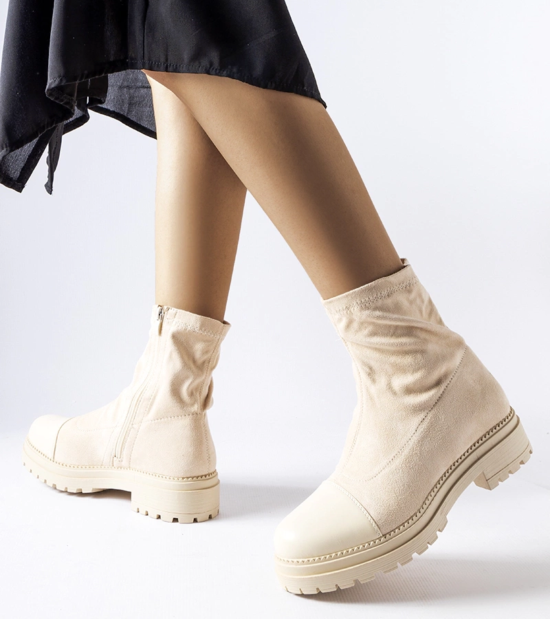 Bežové ponožkové boty z eko semiše Cigliano