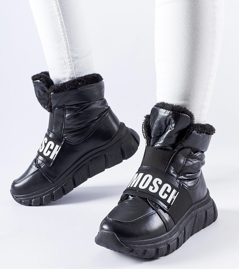 Černé zateplené sněhule na platformě Bend