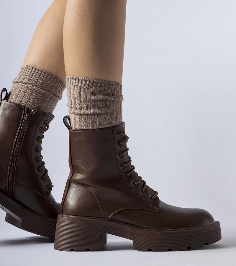 Hnědé zateplené kotníčkové boty s hrubou podrážkou Cirillo