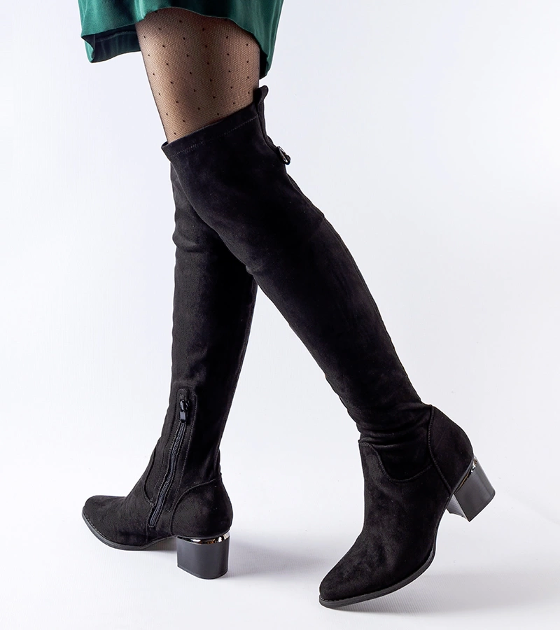 Černé boty na nízkém podpatku Edvige