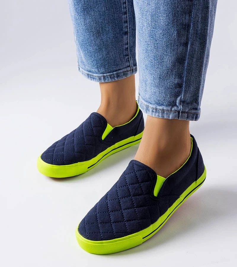 Tmavě modré prošívané nazouvací tenisky Balsamo