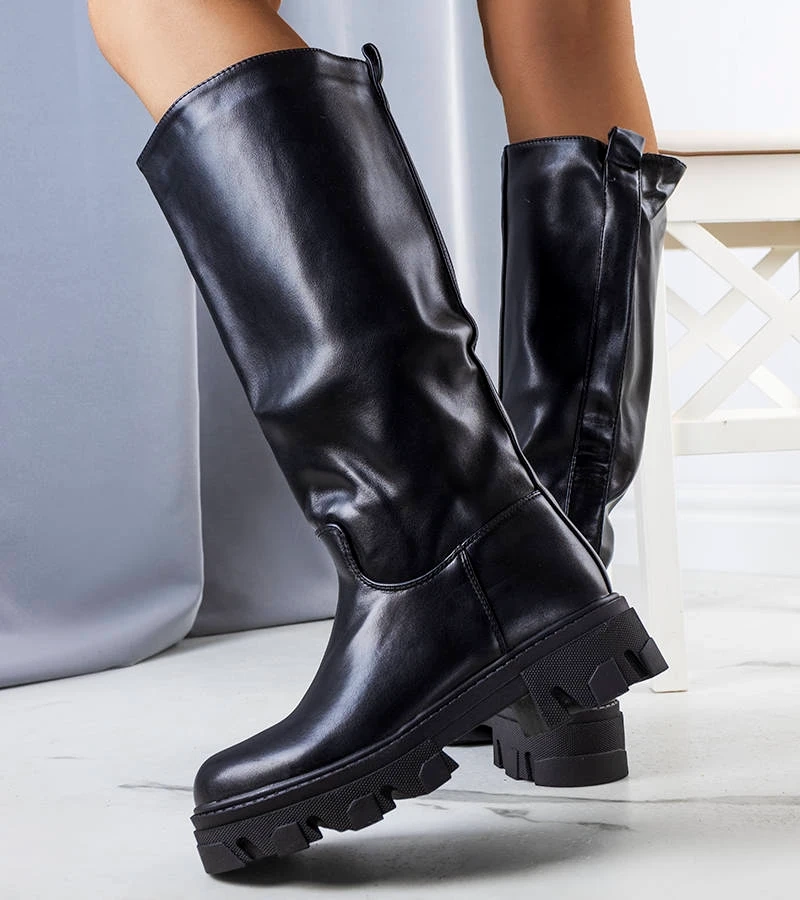 Cerné kozačky Cazar