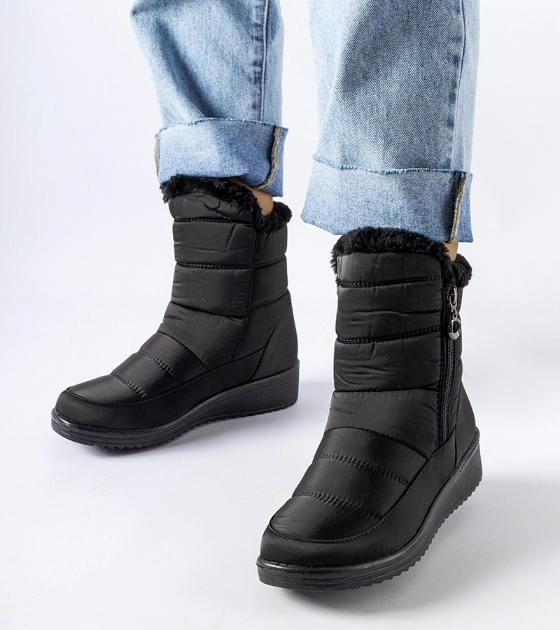 Černé sněhové boty na nízkém podpatku Mount