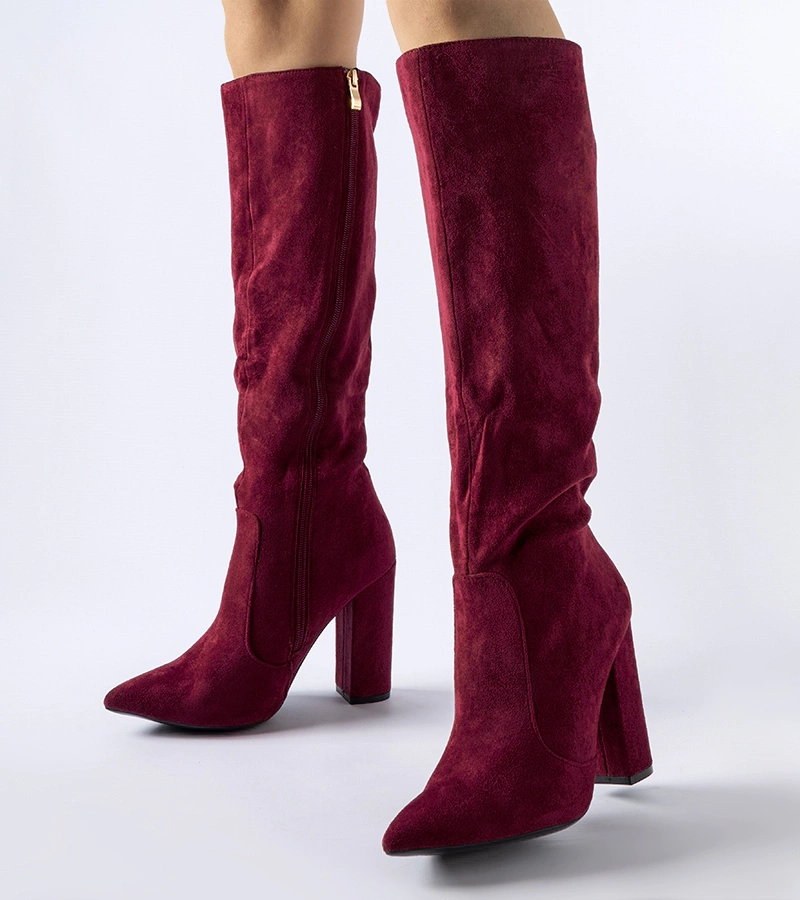 Bordové kozačky na sloupku Cinq-Mars