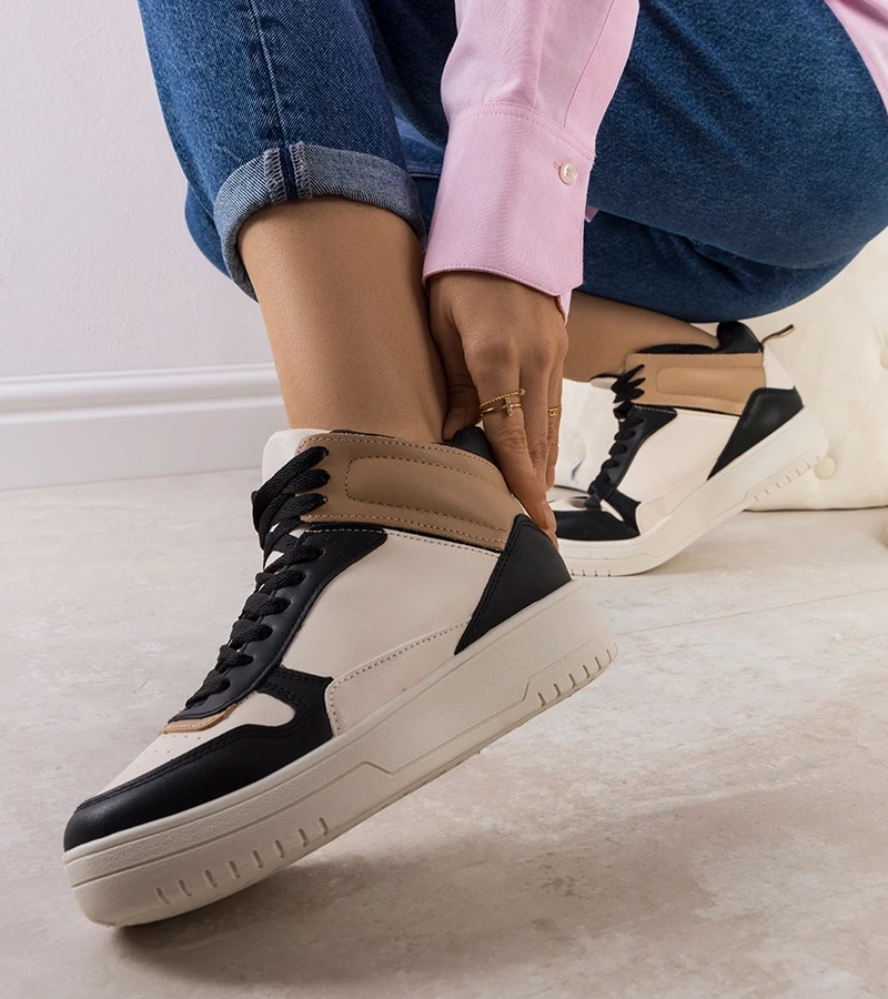 Černé kotníkové tenisky Adite