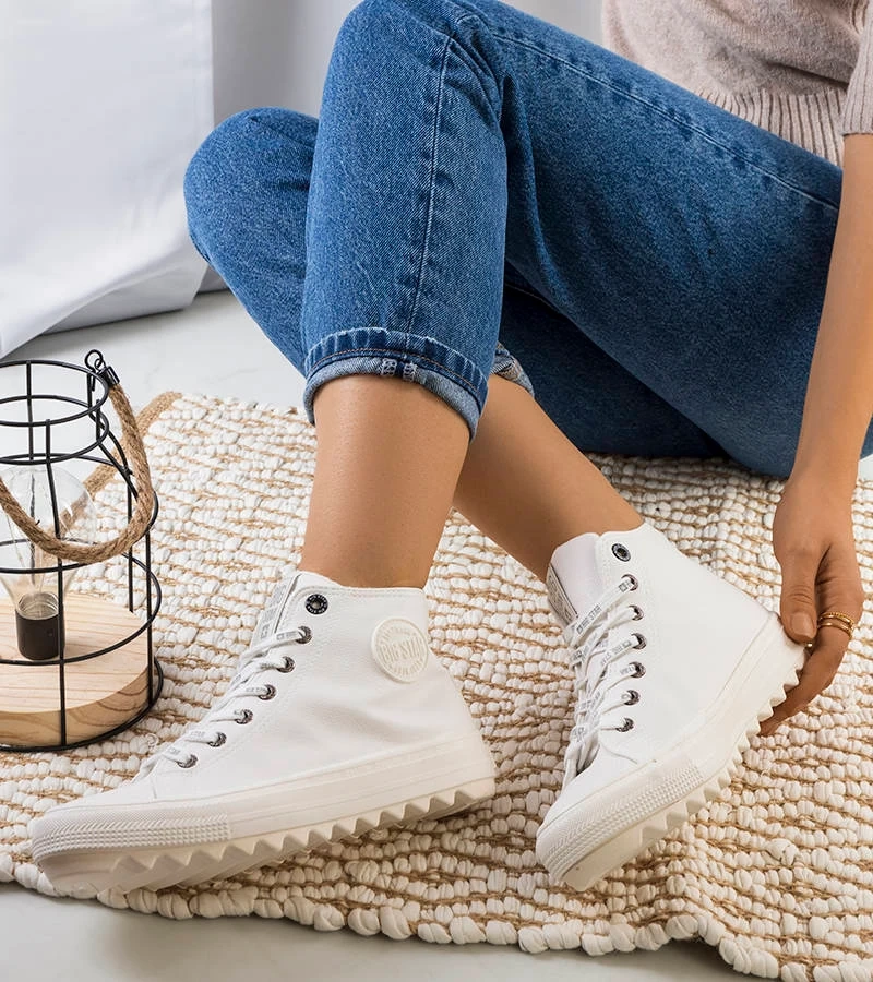 Bílé zateplené tenisky Big Star GG274108