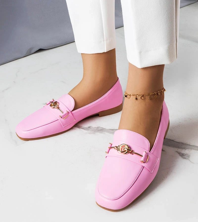 Růžové mokasíny se zlatým zdobením Mercier