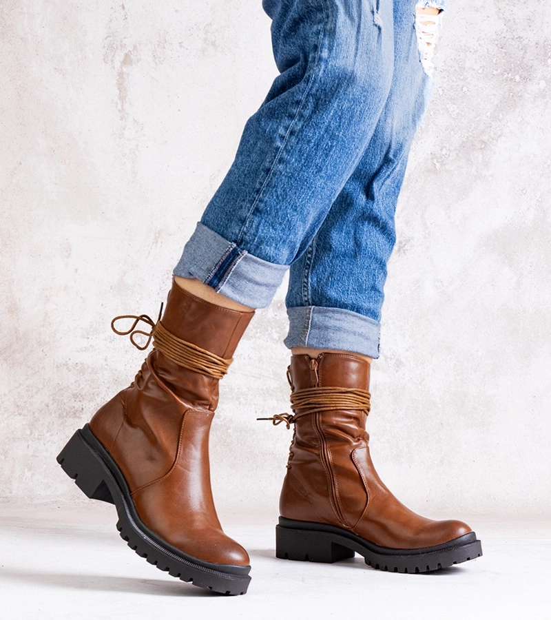 Hnědé boty z eko kůže Sahera