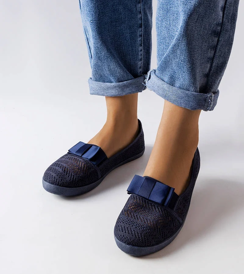 Námořnicky modré prolamované tenisky Zorda