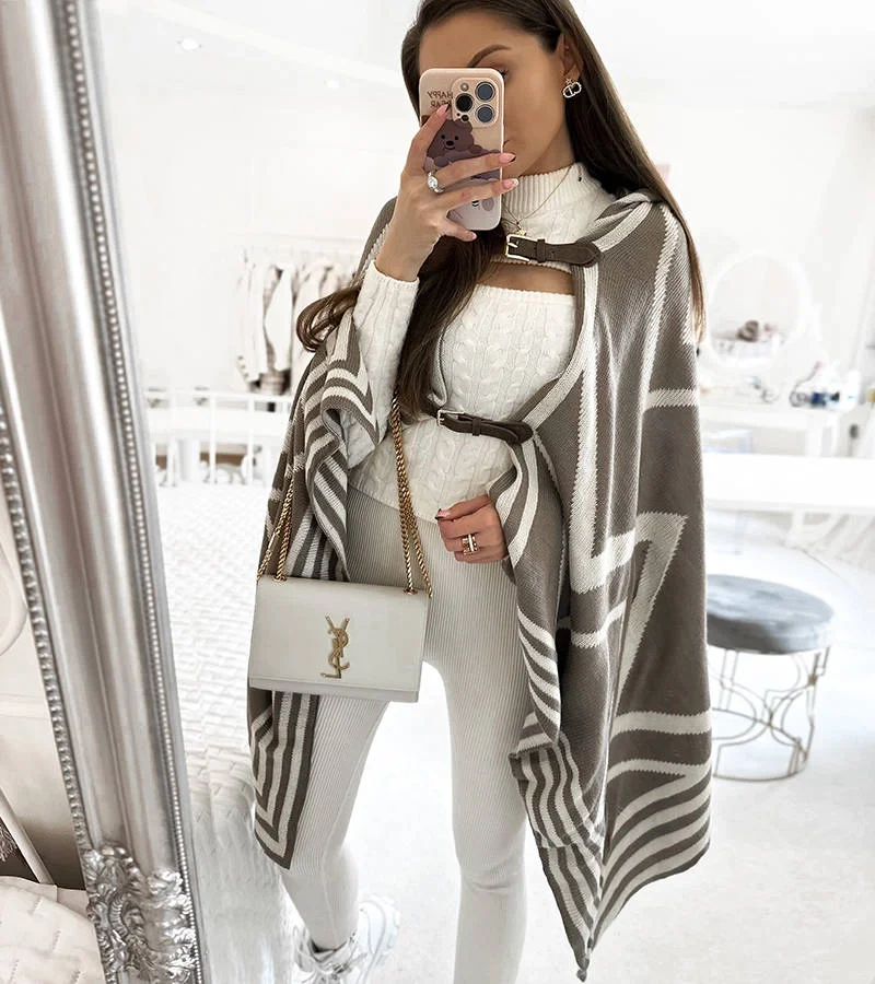 Světle šedá mikina s kapucí Leyla