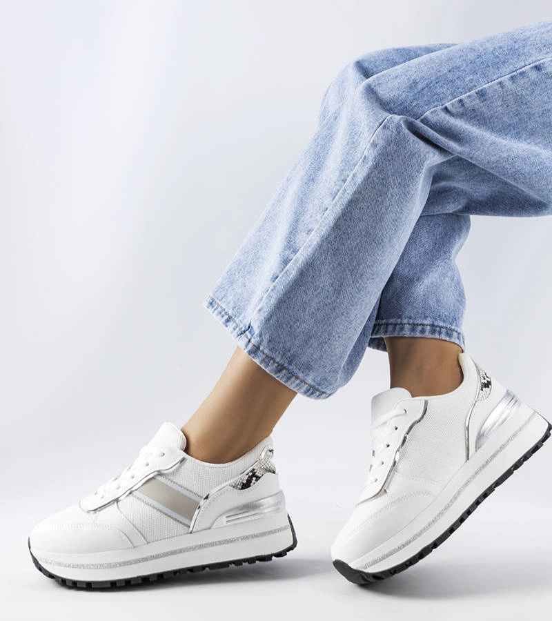 Bílé tenisky s třpytivými vložkami Lang